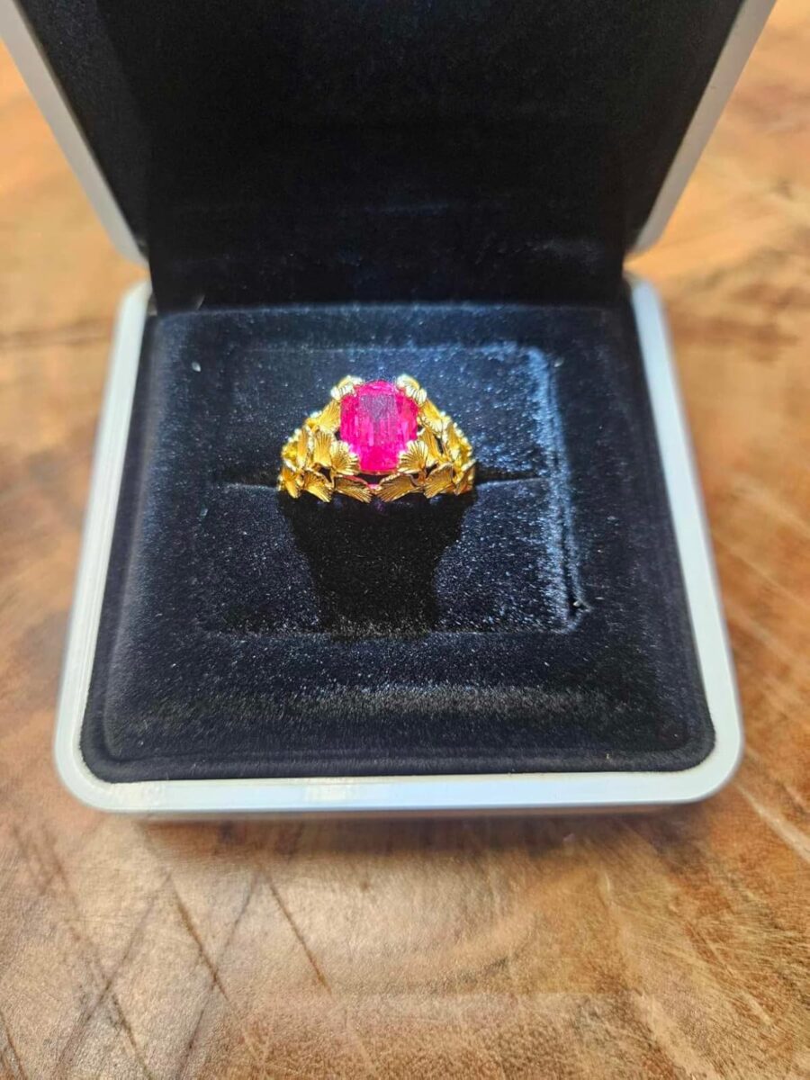 Image #4 from MissBee