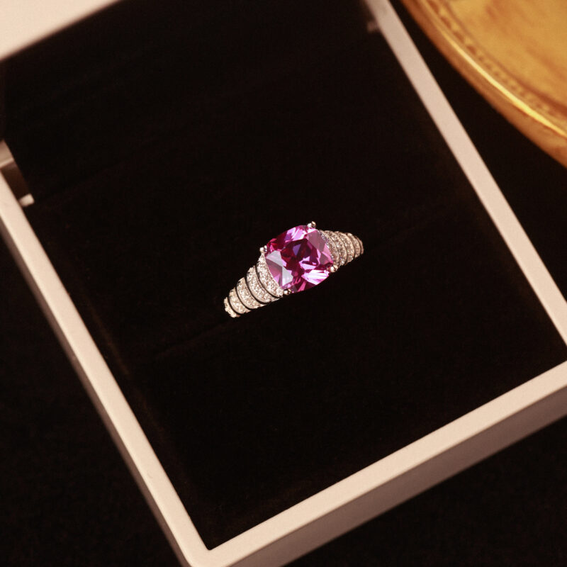 Lab-Grown Color-Changing Sapphire Ring - Image 4