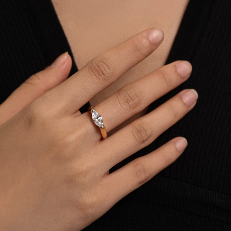 Gold Marquise-Cut Ring - Image 5