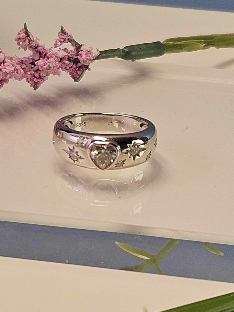 Image #3 from MissBee