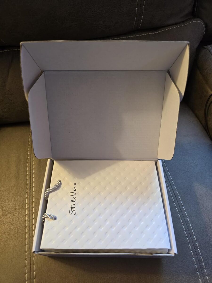 Image #1 from Solaine